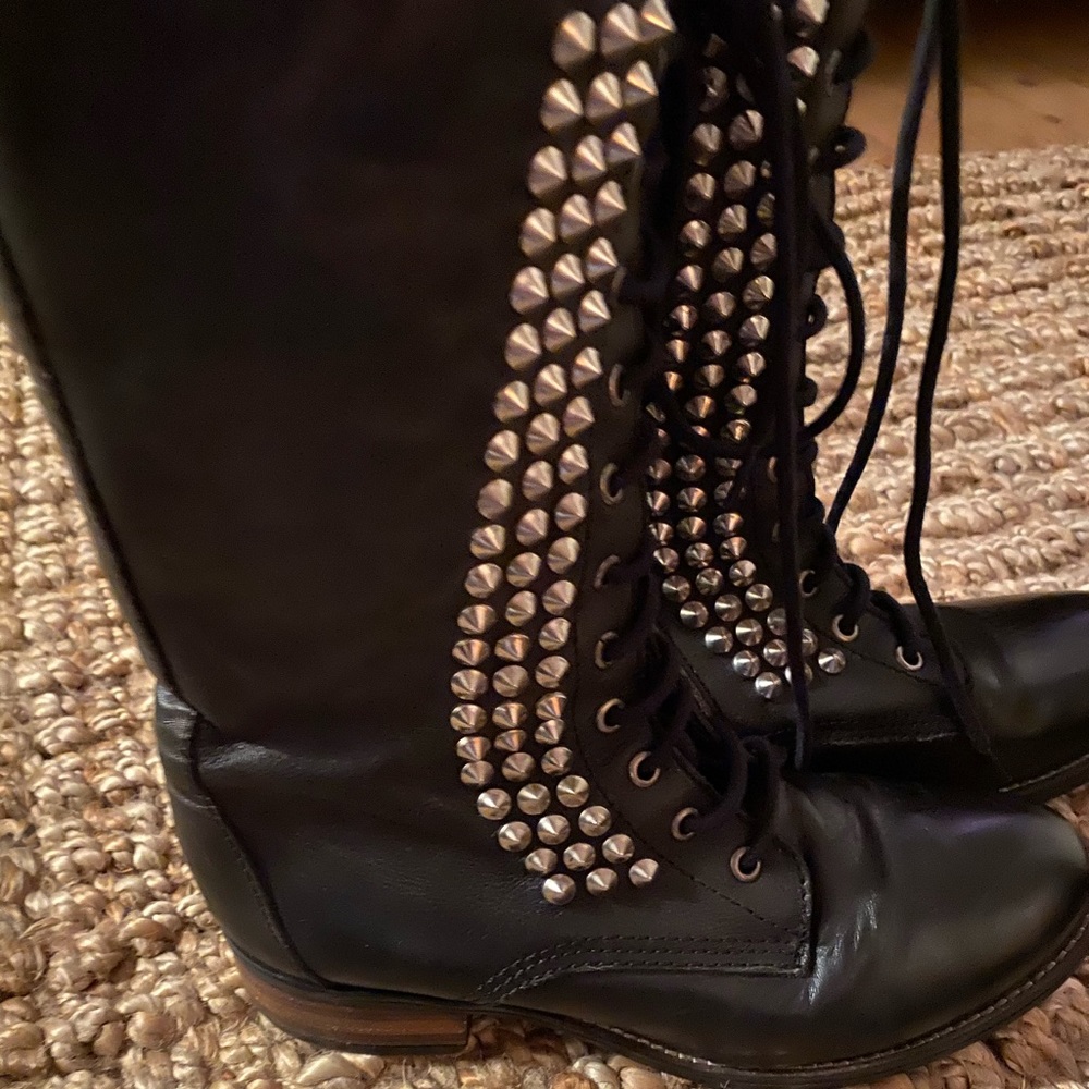 Steve madden studded boots 8.5 black